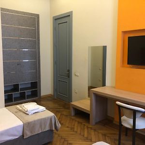 Zimmer mit zwei Einzelbetten